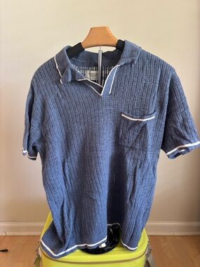 NWT American Eagle Outfitters Navy Knit Polo with White Trim